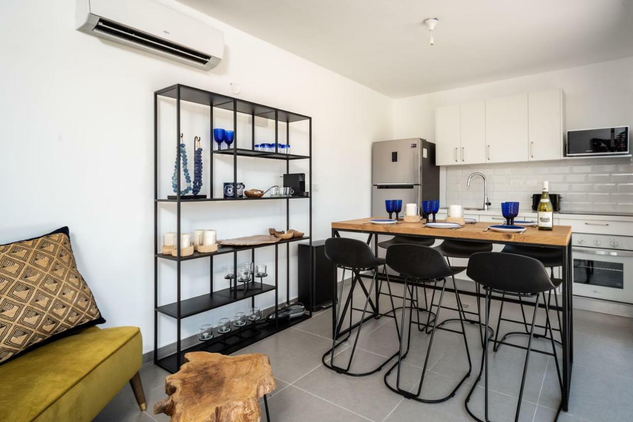 Duplex With Sea View Terrace Above The Flea Market Tel Aviv Esterno foto