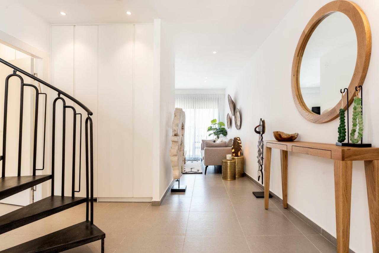 Duplex With Sea View Terrace Above The Flea Market Tel Aviv Esterno foto