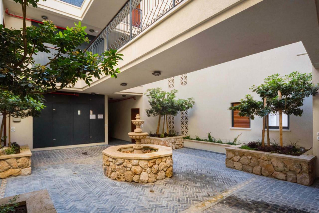 Duplex With Sea View Terrace Above The Flea Market Tel Aviv Esterno foto