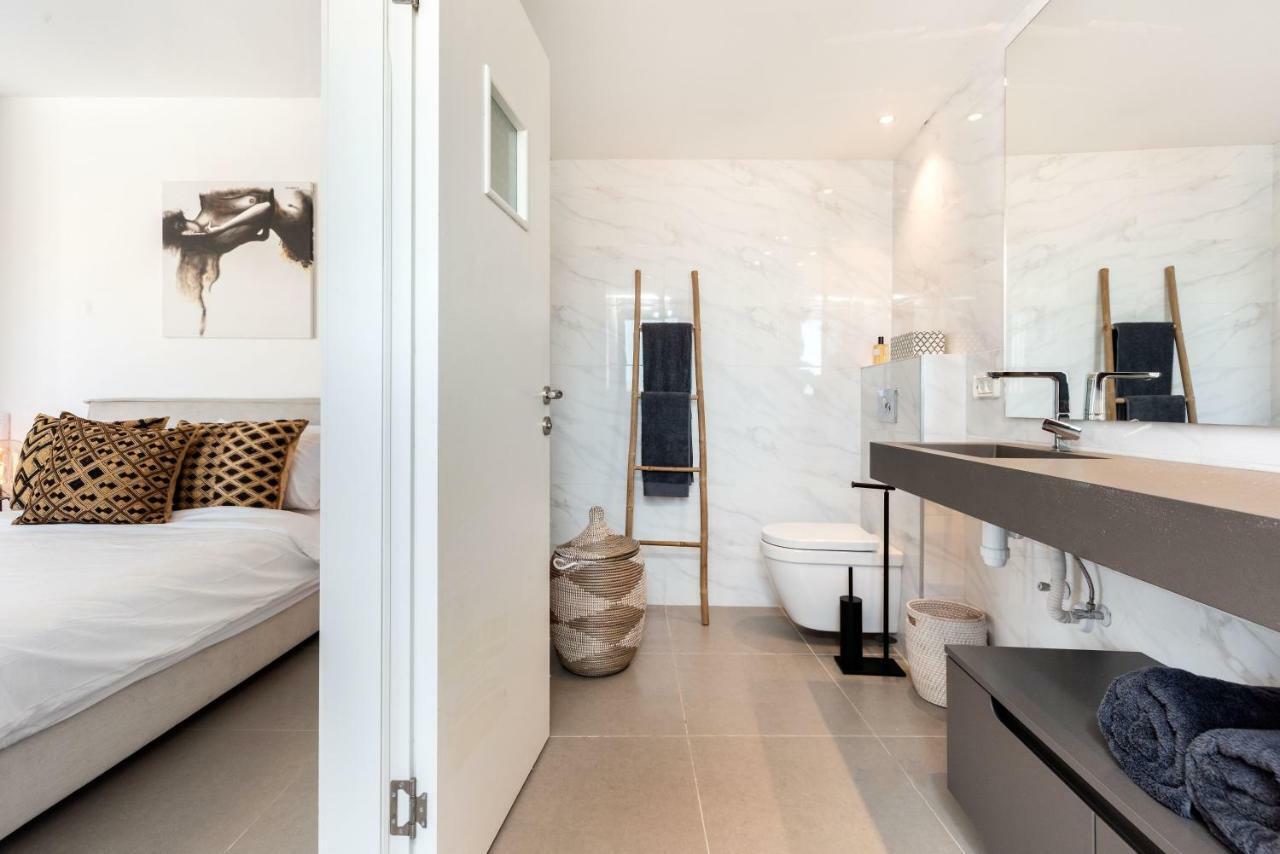Duplex With Sea View Terrace Above The Flea Market Tel Aviv Esterno foto
